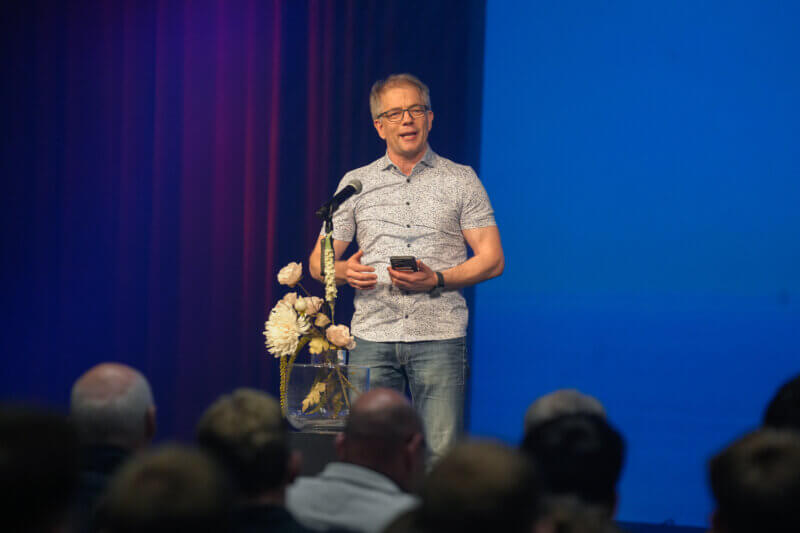Johannes Schmechel hielt eine Predigt. Foto: DCG Deutschland