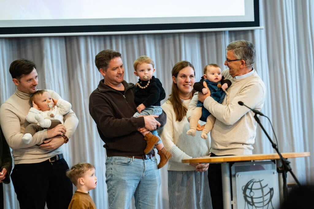 Kindersegnung bei der DCG Hamburg